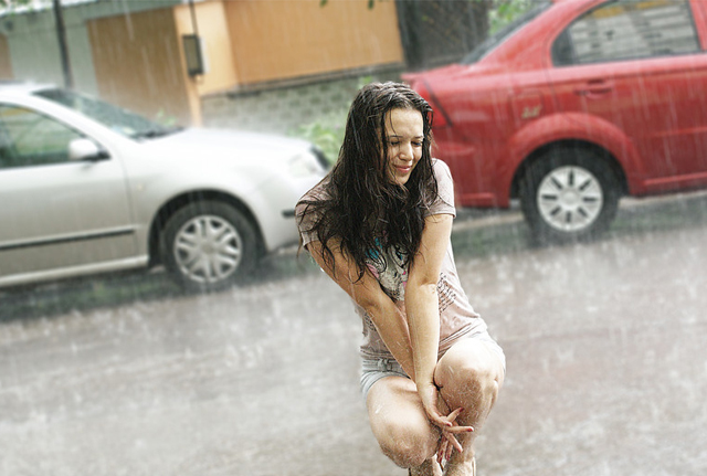 Evelin Rain Wet