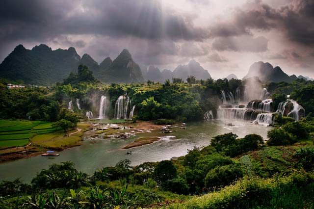 Ban Gioc Waterfall