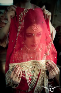 Beautiful Indian Bride Photos | Incredible Snaps